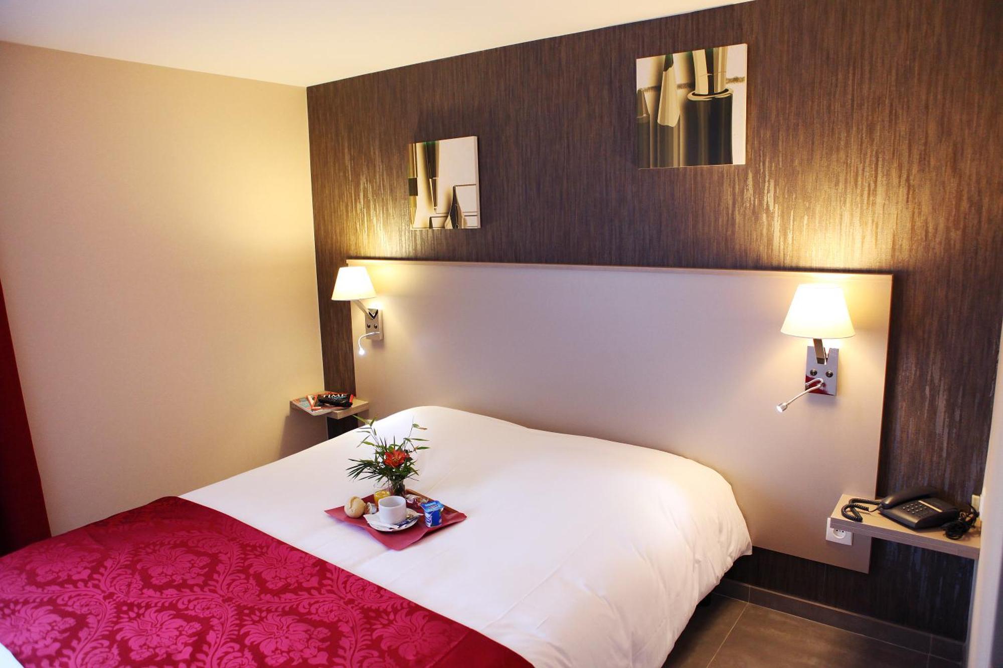 Hotel Le Coudon La Farlède Zewnętrze zdjęcie