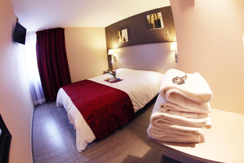 Hotel Le Coudon La Farlède Pokój zdjęcie